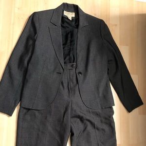 Jones New York Country Suit Jacket with Pants
